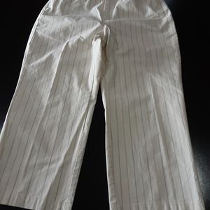 Dockers #468 Women's Pants Capri Stretch Sz 8 Preowned Beige Striped Stretch
